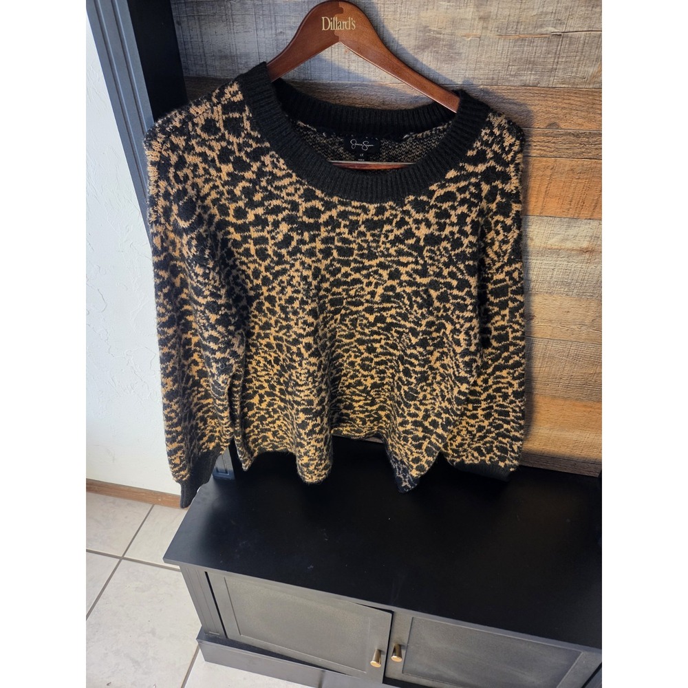 Jessica Simpson Plus 1X Black beige Leopard Knit Pullover Sweater, cozy soft